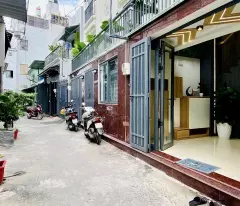 BÁN căn nhà TÂN CỔ ĐIỂN-NGANG 8M, PHẠM VĂN CHIÊU, P14 GÒ VẤP, NHỈNH 5 TỶ