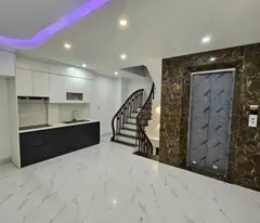 BÁN NHÀ BỒ ĐỀ 45M2* 5 TẦNG* 7.5 TỶ, LÔ GÓC, THANG MÁY