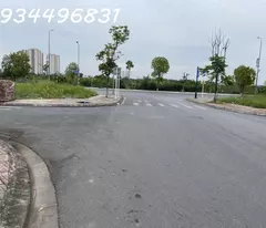 ĐÓN XUÂN 57M ĐẤT LONG BIÊN VỈA HÈ Ô TÔ TRÁNH ĐỖ NGÀY ĐÊM, 10M RA ĐƯỜNG 40M