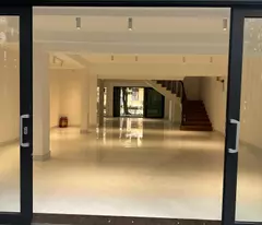 Phố Đỗ Quang 130m2, 6T thang máy, MT7m có 2 thoáng vĩnh viễn khu VIP Trung Hòa