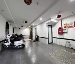 Tòa căn hộ phố Hoa Bằng 66m2, 6T thang máy, MT5.6m cực đẹp thu 90tr/tháng ô tô vào