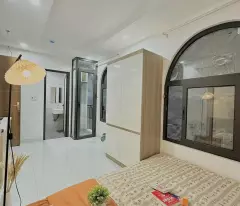 Tòa căn hộ phố Hoa Bằng 66m2, 6T thang máy, MT5.6m cực đẹp thu 90tr/tháng ô tô vào