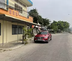 Cho thuê mặt bằng nhà 2 mặt tiền ở BD nhưng gần chợ đầu mối Thủ đức