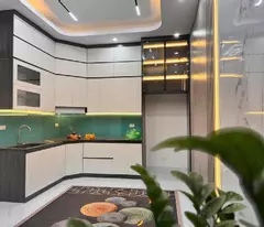 Bán nhà Cầu Giấy,37m2,5T phân lô, ngõ thông, KD, oto 10m chỉ 8.899tỷ