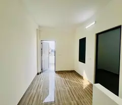 Bán nhà LÔ GÓC 46m giá ~ 5 tỷ- MỚI KÍNH KOONG - 5 tầng - NGÕ THÔNG Ô TÔ KINH DOANH tại La Phù