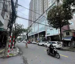 NHÀ TTTP ĐÀ NẴNG, QUẬN HẢI CHÂU KIỆT Ô TÔ CHỈ NHỈNH 3 TỶ