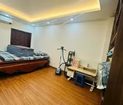 Cho thuê nhà phân lô Phạm Tuấn Tài, 50m2, 5 tầng làm văn phòng, kinh doanh, để ở