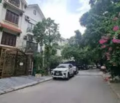 Bán gấp biệt thự lô góc 166m2, 5 tầng, MT 8.5m, Trung Văn, Nam Từ Liêm, giá 47,6 tỷ