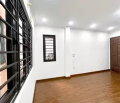 Bán nhà Hoàng Quốc Việt,34m2,6T,Lô góc, nhà mới, thang máy, ngõ thông, oto 10m 7tỷ95