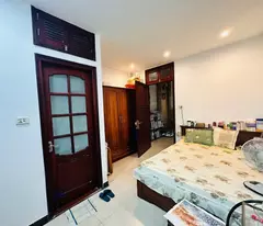 Bán 67m lãng yên atwngj nhà phân lô ô tô tránh vào nhà hai bà trưng