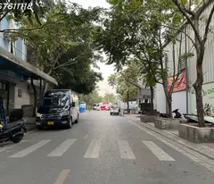 Bán đất đấu giá Thạch Bàn Cổ Linh, ô tô tránh, vỉa hè, kd, 63m, mt 4,7m, 11 tỷ