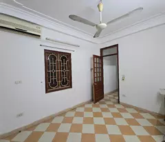 Chính chủ  bán nhà  lô góc kề ô tô, DT 38m2 – 4 tầng , Ngõ 90 Hoàng Ngân, Cầu Giấy, giá: 7,5 tỷ.