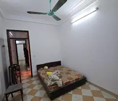 Chính chủ  bán nhà  lô góc kề ô tô, DT 38m2 – 4 tầng , Ngõ 90 Hoàng Ngân, Cầu Giấy, giá: 7,5 tỷ.