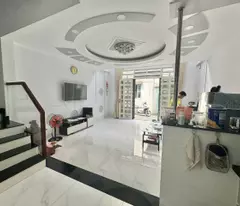 BÁN NHÀ 5 TẦNG, 45M2,  NHIÊU TỨ, PHÚ NHUẢN - GIÁ 7.3 TỶ - SỔ ĐỎ CHÍNH CHỦ