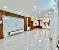 iêu Phẩm Nhà Đẹp - Bồ Đề Long Biên- Lô  Góc 

-Ga Ra - Thang Máy -ô Tô Vào Nhà .Dân Xây FULL Nội