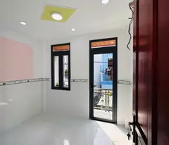 HẺM XE HƠI, NGAY BÌNH LONG, 21m2, NHÀ 2 TẦNG 2PN, SỔ ĐẸP GIÁ CHỈ HƠN 2 TỶ