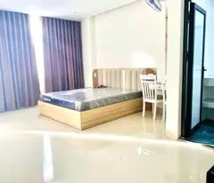 Tòa nhà 4,5 tầng biển Mỹ Khê-Dòng tiền 40 triệu tháng -Giá 12,49 tỷ.