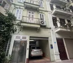 Bán nhà riêng ở Ngõ 7 Phố Phương Liệt, 5 Tầng , Ga Ra Ô Tô 18,8 tỷ, 61m2, 5PN, 4WC, pháp lý đầy đủ