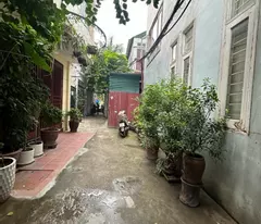 Nhà cán bộ, khu VIP Đội Cấn, 38m², lô góc thoáng sáng, giá hơn 8 tỷ
!