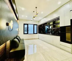 Bán nhà 5 tầng MẶT PHỐ Đông Các, quận Đống Đa, diện tích 60m2, KHU DÂN TRÍ CAO, AN NINH TỐT