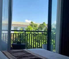 Bán khách sạn 8 tầng đường 30m Nguyễn Huy Chương -Sơn Trà - Giá chỉ 21 tỷ .