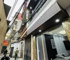 Bán nhà riêng tại Ngõ 77 Bùi Xương Trạch, 5 Tầng, 7,5 tỷ, 34m2, 5PN, 5WC, giá siêu hời!