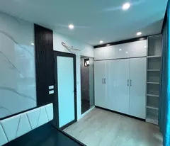Bán Nhà Ô CHỢ DỪA, 5 Tầng, Sát Phố, Ngõ Rộng, Vị Trí Đẹp, Không Có Căn Thứ 2, Chỉ 6.08 Tỷ