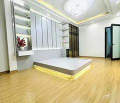 Cực hiếm Bồ Đề, Long Biên Gara Ô Tô, Ngõ thông kinh Doanh, Vài bước ra Phố