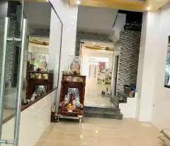 Mua ngay nhà mặt tiền đường Nguyễn Hoàng, Q.Hải Châu, TP. Đà Nẵng