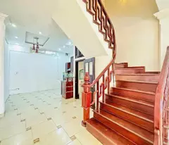 Phân lô phố Nguyễn Chí Thanh 50m2, 3T, MT4.2m nhà 2 mặt ngõ ô tô hiếm Đống Đa