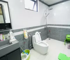 BÁN NHÀ  PHÂN LÔ, LIỀN KỀ, THANG MÁY, VỈA HÈ, Ô TÔ TRÁNH, LINH ĐÀM - 26.5 TỶ
