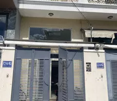 Chính chủ cho thuê nhà HXH 6m nguyên căn mới 100% 1T, 1 Lửng, 3 lầu, sân thương, có nội thất