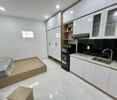 Tòa CCMN dòng tiền 6 tầng, 9 phòng khép kín full đồ có thang máy ở Trần Cung, diện tích 45m2