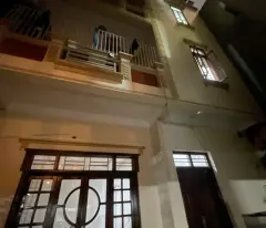 BÁN NHÀ PHỐ DỊCH VONG CẦU GIẤY 4 TẦNG 47M2 1 NHÀ RA PHỐ 8.7 TỶ