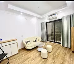 BÁN NHÀ NGÕ HOÀNG HOA THÁM 31M  5 TẦNG LO GÓC 2 THOÁNG GIÁ 5,75 TỶ