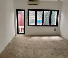 Bán Nhà QUỐC TỬ GIÁM, 42m², 5 Tầng, Sát Phố, Hiếm Nhà Bán, Chỉ 6.8 Tỷ