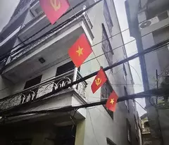 BÁN CCMN 8 TẦNG THANG MÁY NGÕ THÔNG - Ô T Ô