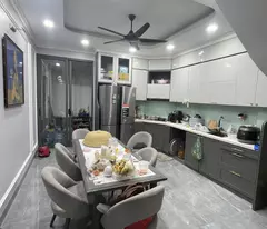 Bán nhà 6 tầng x 60m2, Ô tô đỗ cửa, đường Xuân Đỉnh, Hà Nội .