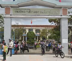 BÁN 1.250M2 (25x50M) GIÁ 520 TRIỆU, SHR, GẦN TRƯỜNG HỌC, DÂN CƯ ĐÔNG TT BÌNH PHƯỚC