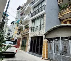 ĐẸP THẬT, TRUNG TÂM GIA THỤY, Ô TÔ TRÁNH ĐỖ BẠT NGÀN, 50M MP NGUYỄN VĂN CỪ, THANG MÁY, DÂN XÂY,