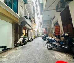 Bán gấp nhà riêng 40m2, 5 tầng Trần Quôc Hoàn  Cầu Giấy chỉ 14.5 tỷ