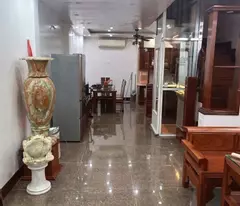 Bán nhà phố Nguyễn Khang 51m2 - 6 tầng, gara ô tô, thang máy, giá 12.5 tỷ