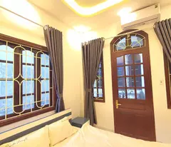 Bán nhà Bùi Xương Trạch giá 7.5 tỷ, diện tích 35m2, 5 tầng, mặt tiền 6m