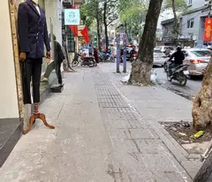 Cực Sốc - Mặt Tiền Kinh Doanh. Mặt Phố Quán Thánh Ba Đình 
45  m2 x 1 Tầng - Giá 
36 Tỷ Có Thương