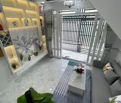 Hẻm ôtô, Nhà 3 tầng, Full nội thất, Ngang 4M, Huỳnh Tấn Phát. 40M2, Chỉ 3.3Tỷ,