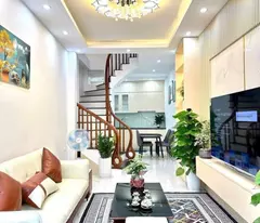 Bán nhà Văn Trì, Cầu Diễn 5 tầng hơn 4 tỷ có thương lượng