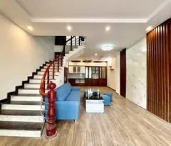 Chính chủ cần bán nhanh liền kề Văn Phú - Hà Đông, dt 50m2 x 4 tầng, mặt tiền 5m, giá vô cùng hợp