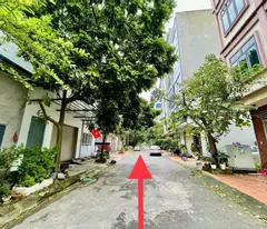 Chính chủ cần bán nhanh liền kề Văn Phú - Hà Đông, dt 50m2 x 4 tầng, mặt tiền 5m, giá vô cùng hợp