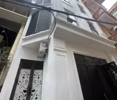 NHÀ ĐỘI CẤN SIÊU ĐẸP,THANG MÁY, Ô TÔ NHỎ, 18 PHÒNG KK FULL NỘI THẤT 79M2-MT4,8M CHỈ HƠN 20 TỶ