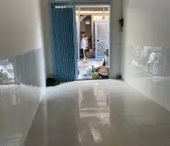 Phòng trọ 1,8 triêụ mặt tiền hẻm đối diện Trường Châu Văn Liêm